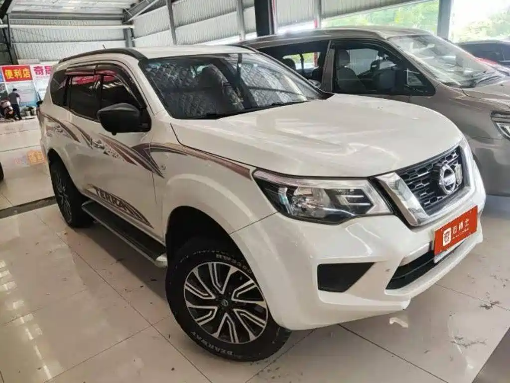 Nissan Terra — миниатюра 2
