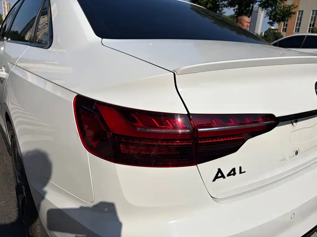 Audi A4L — миниатюра 23