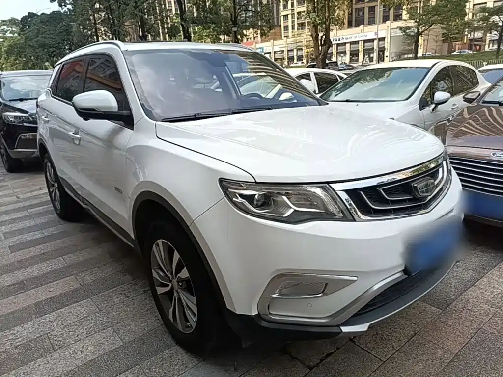 Geely Boyue — миниатюра 4