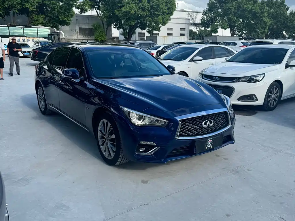 Infiniti Q50L — миниатюра 3