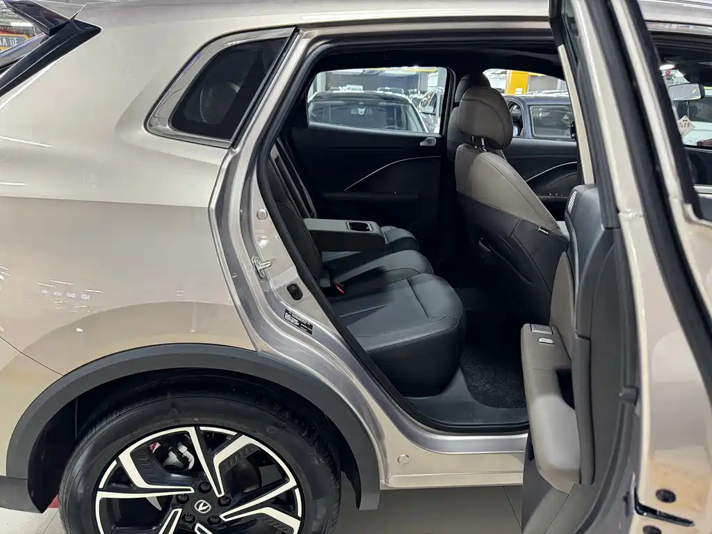 Changan CS55PLUS — миниатюра 11