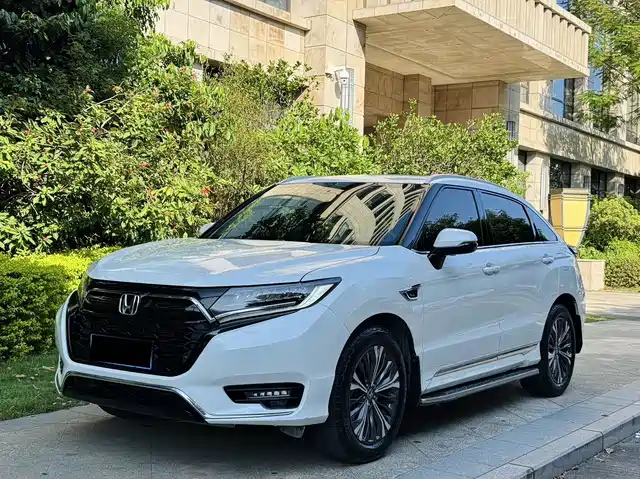 HONDA  UR V