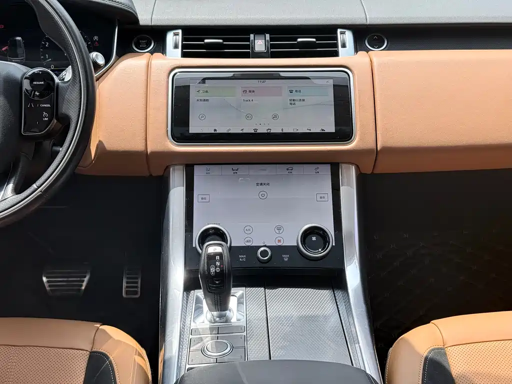 Land Rover Range Rover Sport 2020 3.0 L6 SE