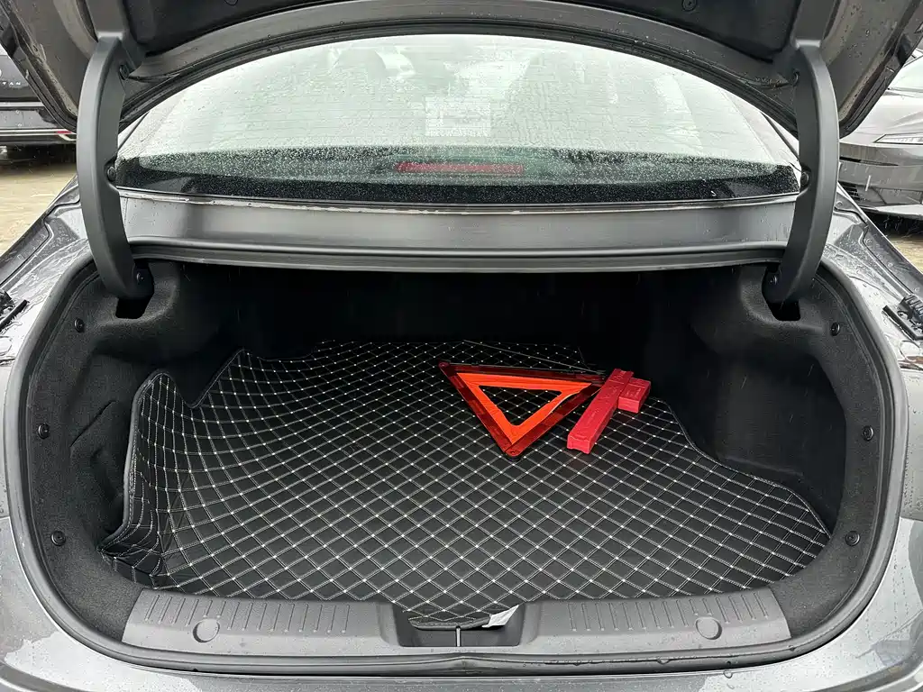 Changan Eado — миниатюра 15
