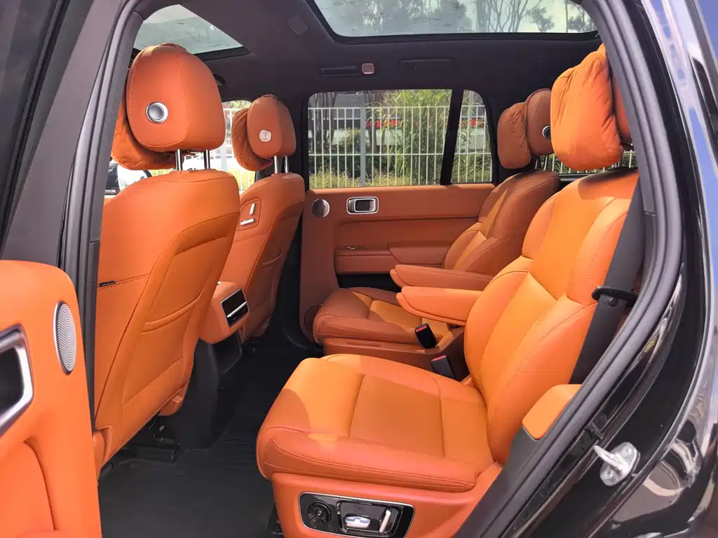 Li Auto Li L8 — миниатюра 8
