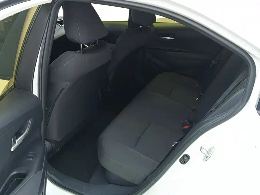 Toyota Corolla — миниатюра 11