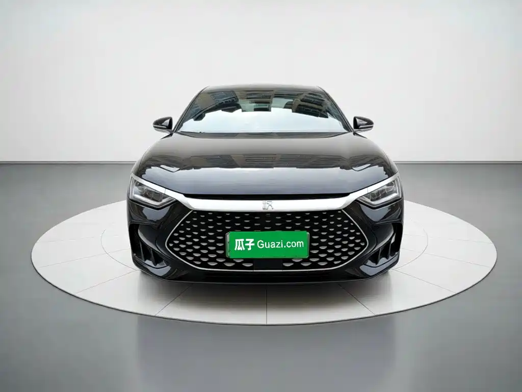 BYD Han — миниатюра 2