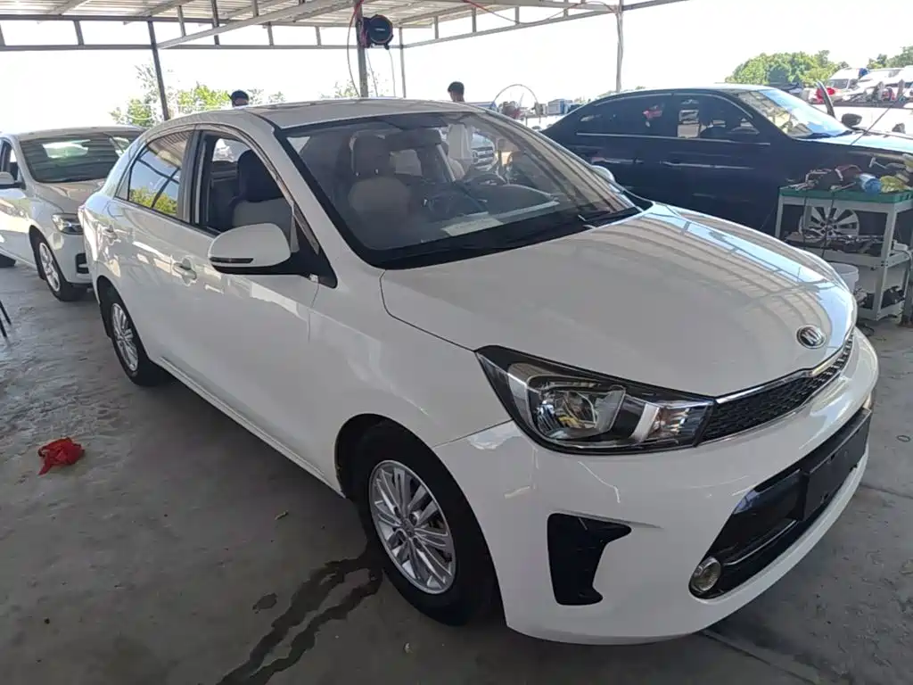Kia Huanchi — миниатюра 4