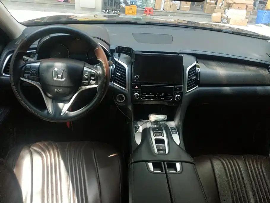Honda Avancier — миниатюра 11