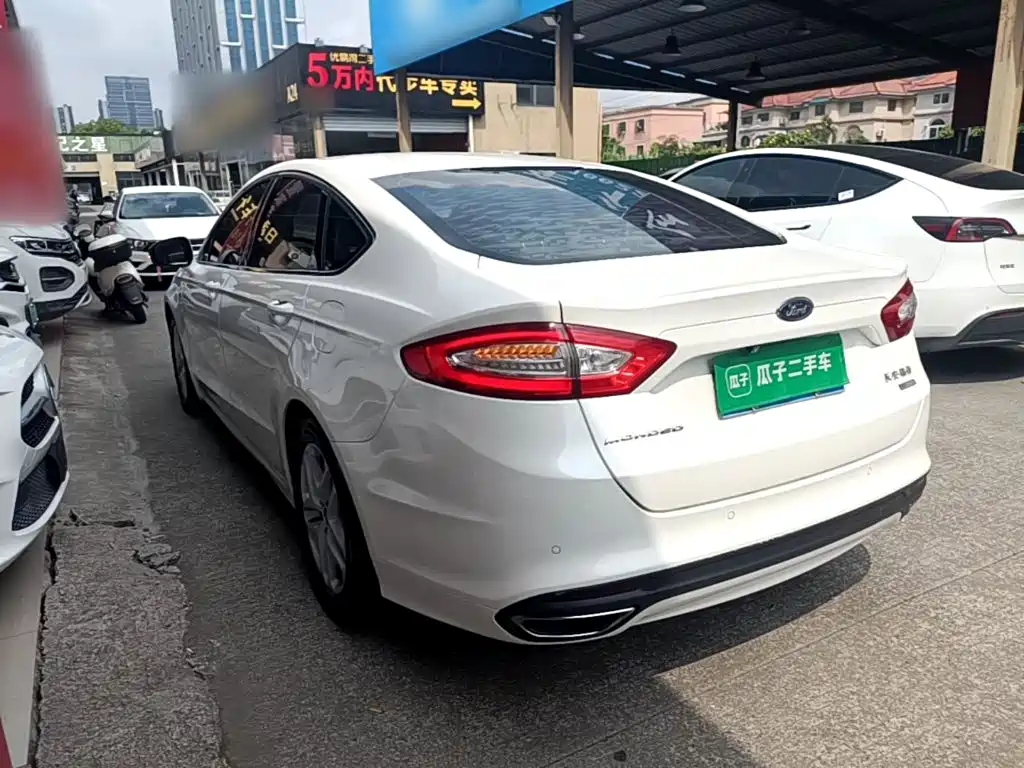 Ford Mondeo — миниатюра 5
