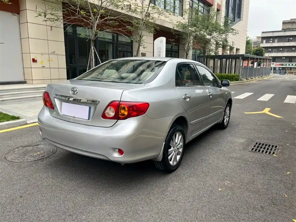Toyota Corolla 2009 1.8L AT GLX-i