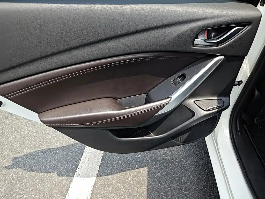 Mazda Atenza — миниатюра 10