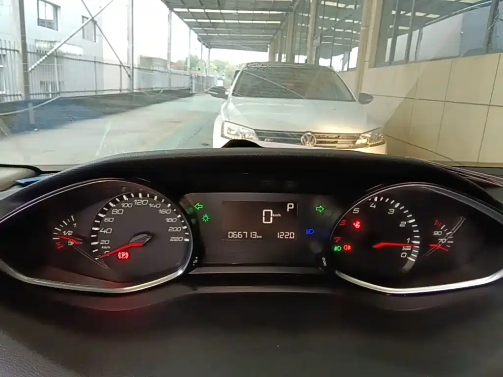 Peugeot 308S — миниатюра 12