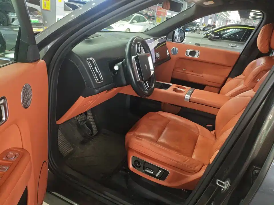 Li Auto Li L8 — миниатюра 5