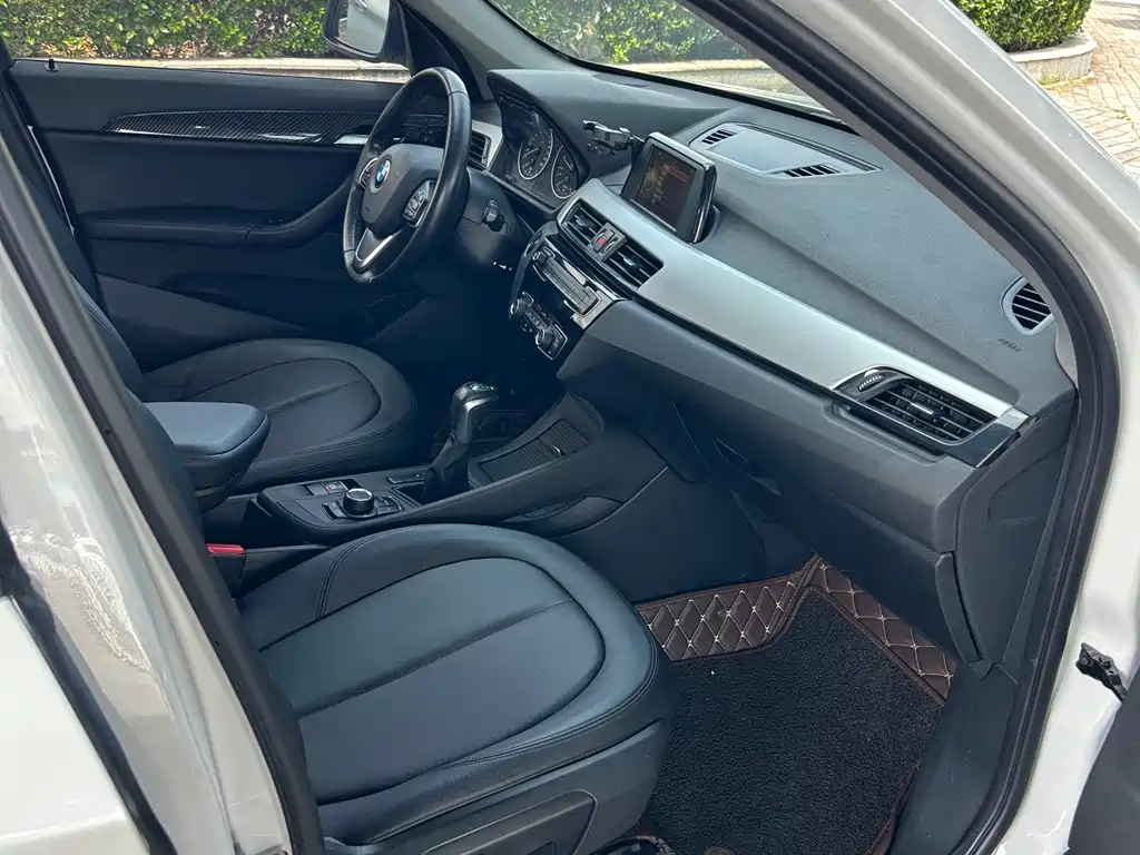 BMW X1 2016 sDrive18Li Premium