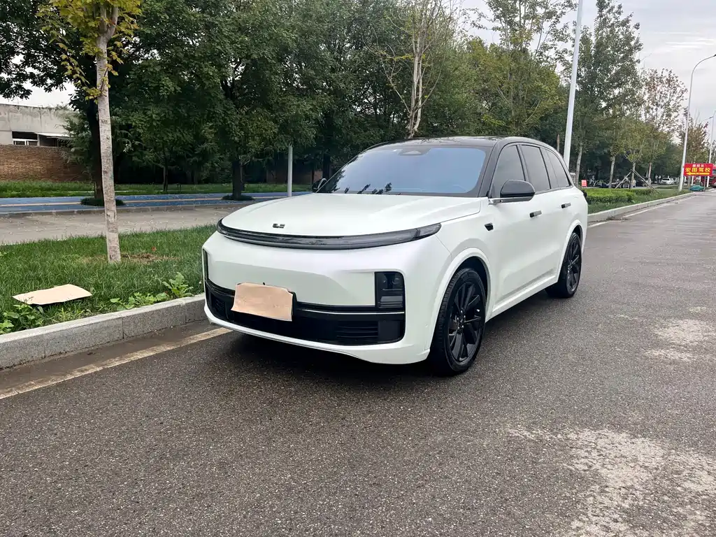 Li Auto Li L8
