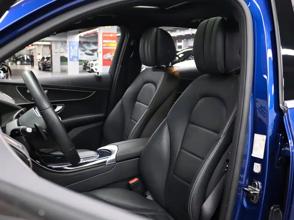 Mercedes-Benz EQC — миниатюра 9
