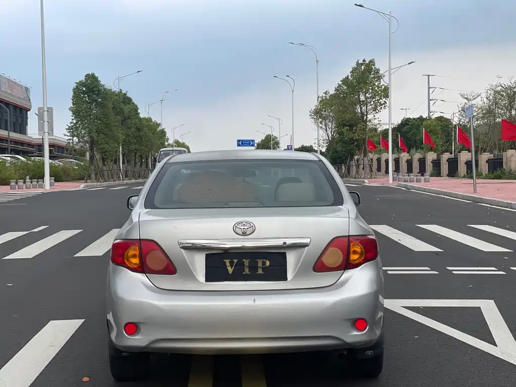 Toyota Corolla — миниатюра 8