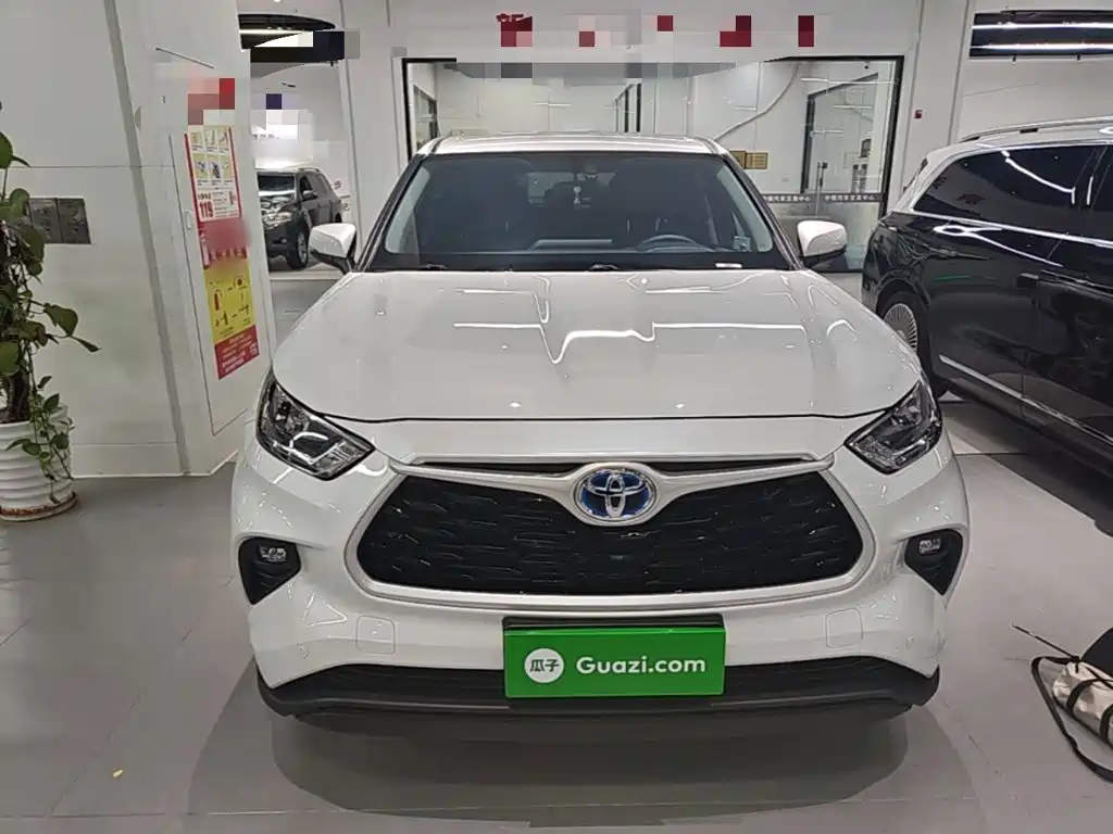 Toyota Highlander — миниатюра 3