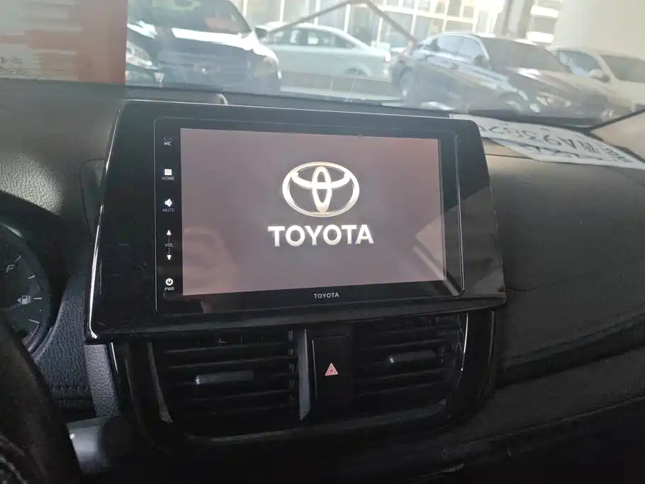Toyota Vios 2022 — фото 13