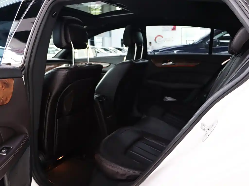 Mercedes-Benz CLS — миниатюра 5