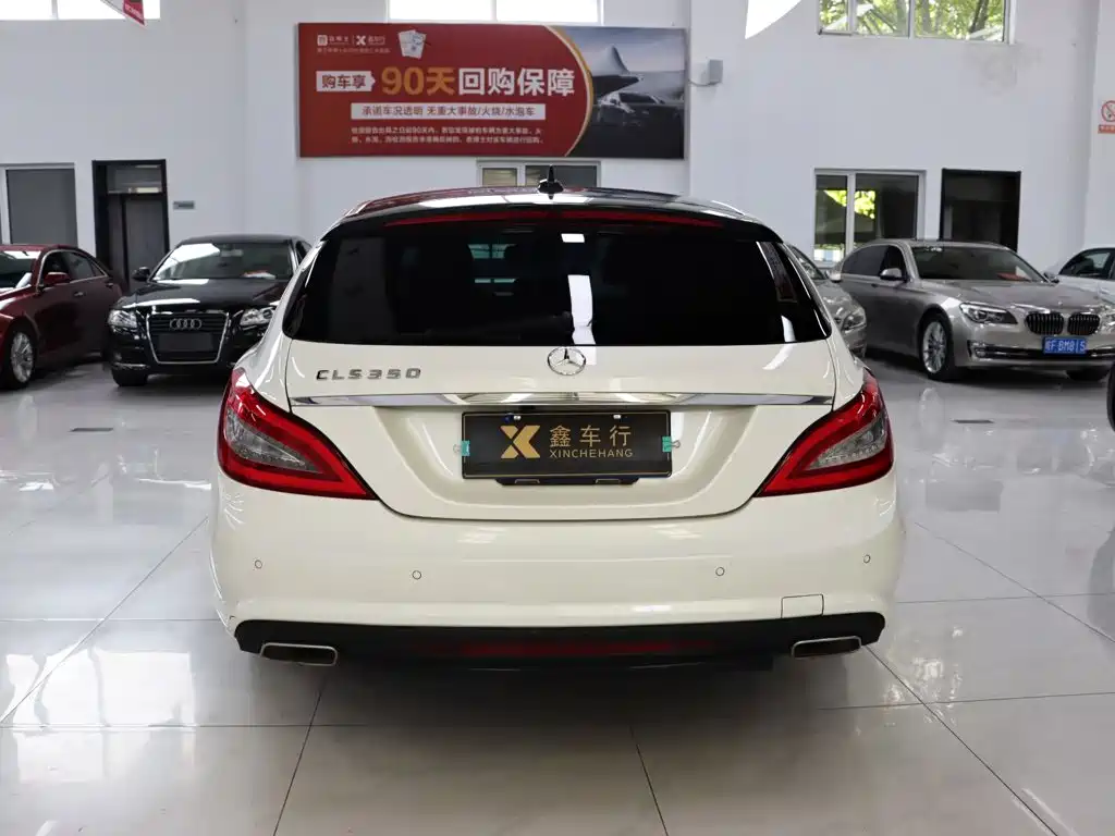 Mercedes-Benz CLS — миниатюра 8