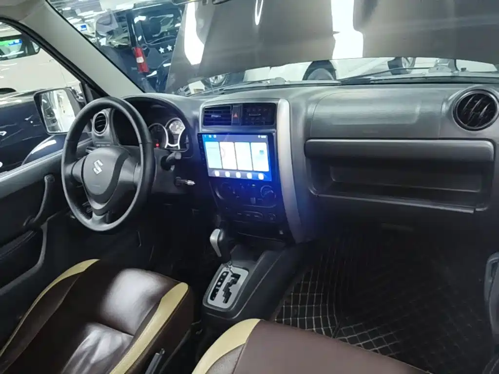 Suzuki Jimny — миниатюра 10