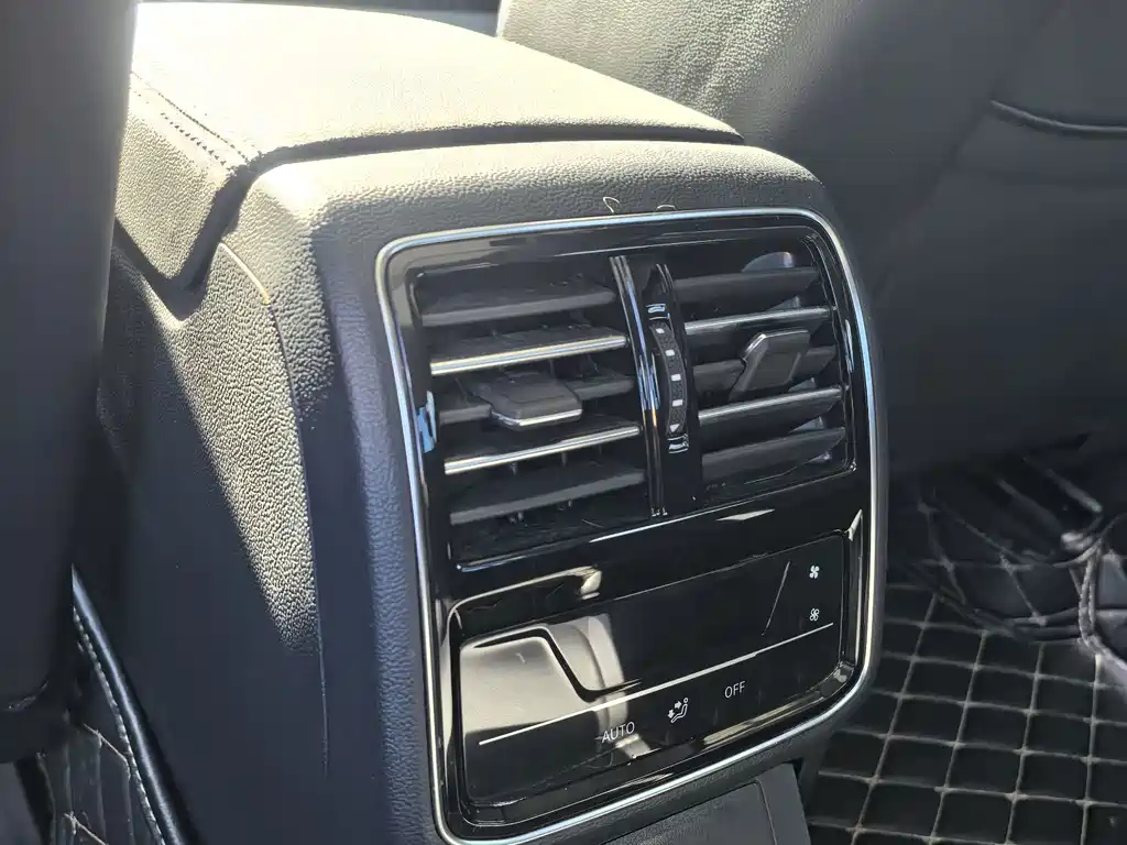 Volkswagen Magotan — миниатюра 14