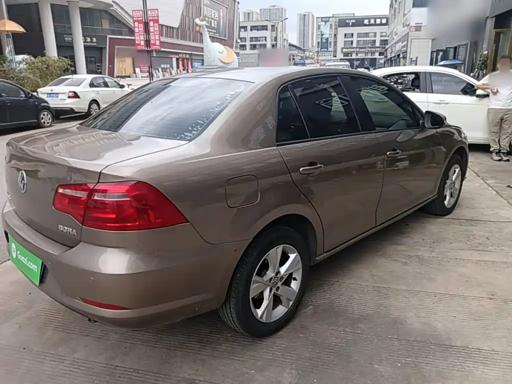 Volkswagen Bora — миниатюра 7