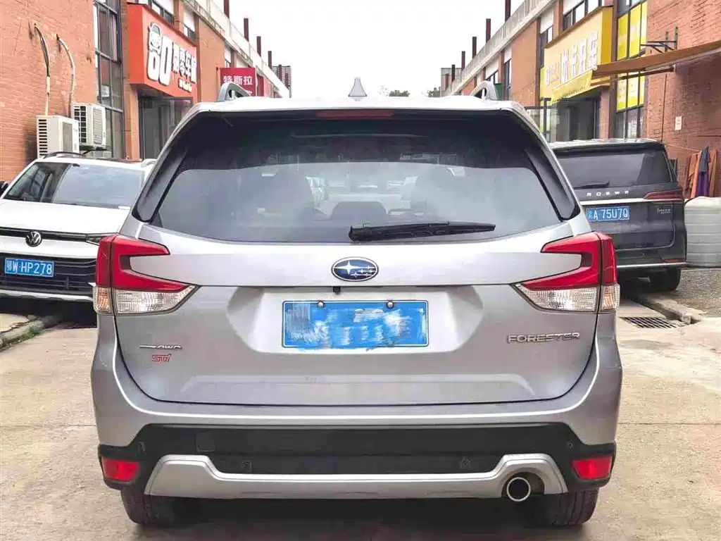 SUBARU FORESTER