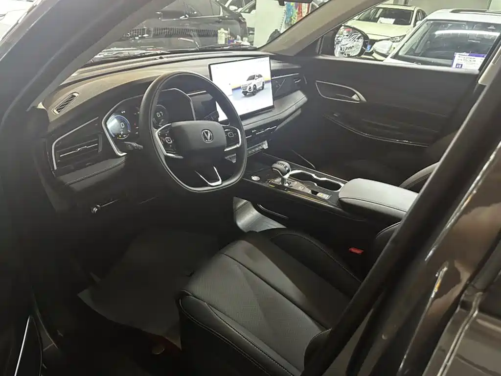 Changan CS75 — миниатюра 14