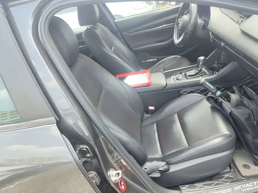 Mazda 3 Axela — миниатюра 25