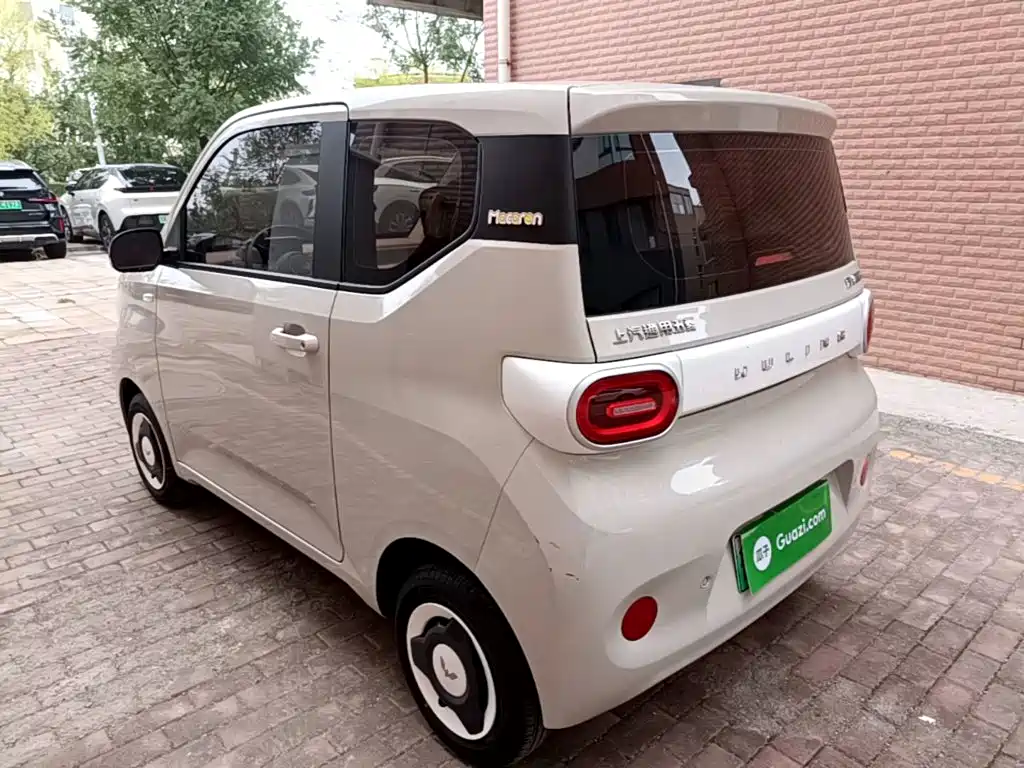 Wuling MINIEV — миниатюра 5