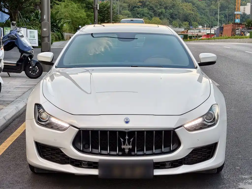 Maserati Ghibli — миниатюра 4