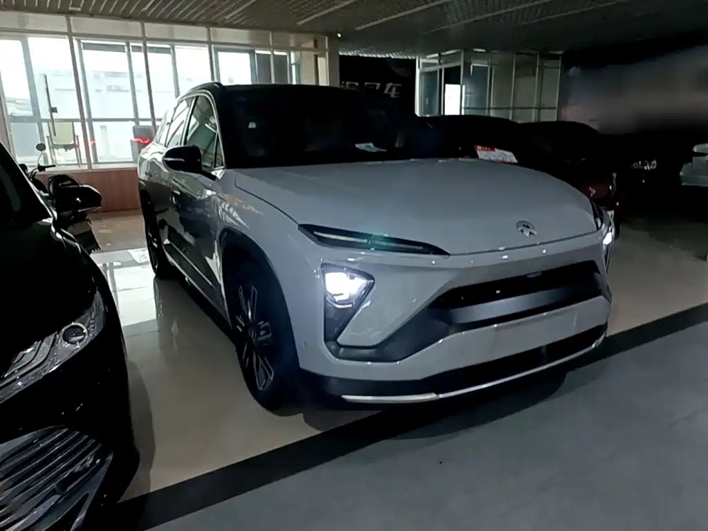 NIO ES6 — миниатюра 22
