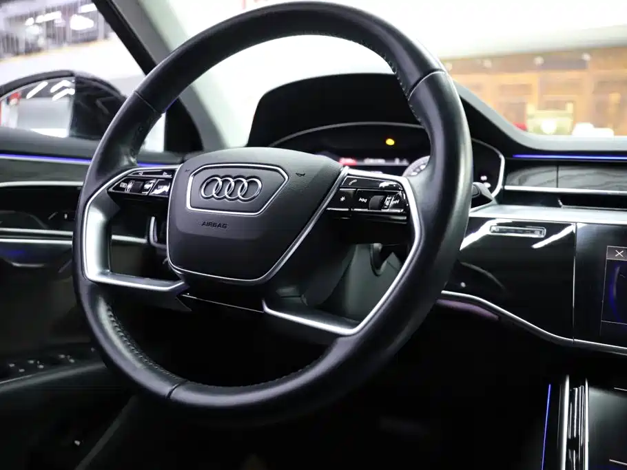 Audi A8 — миниатюра 8