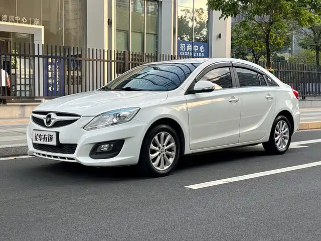 Haima M6