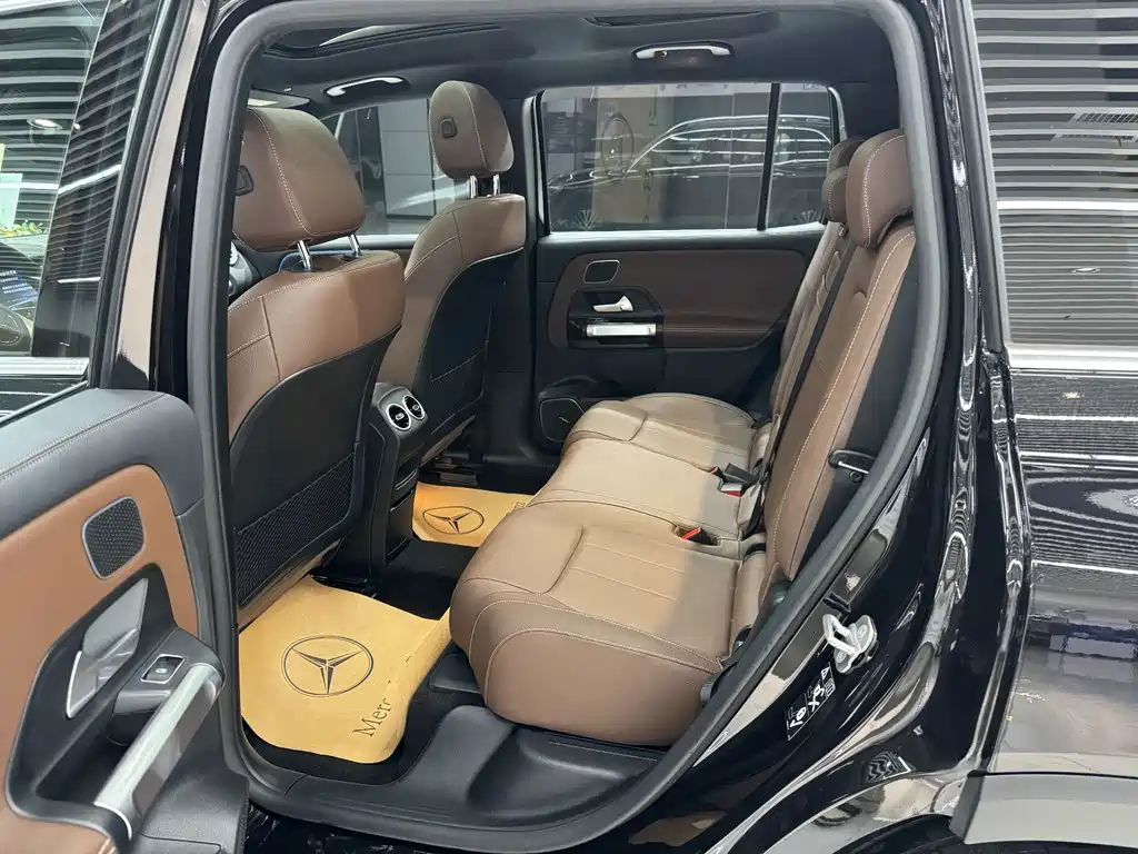 Mercedes-Benz EQB — миниатюра 10