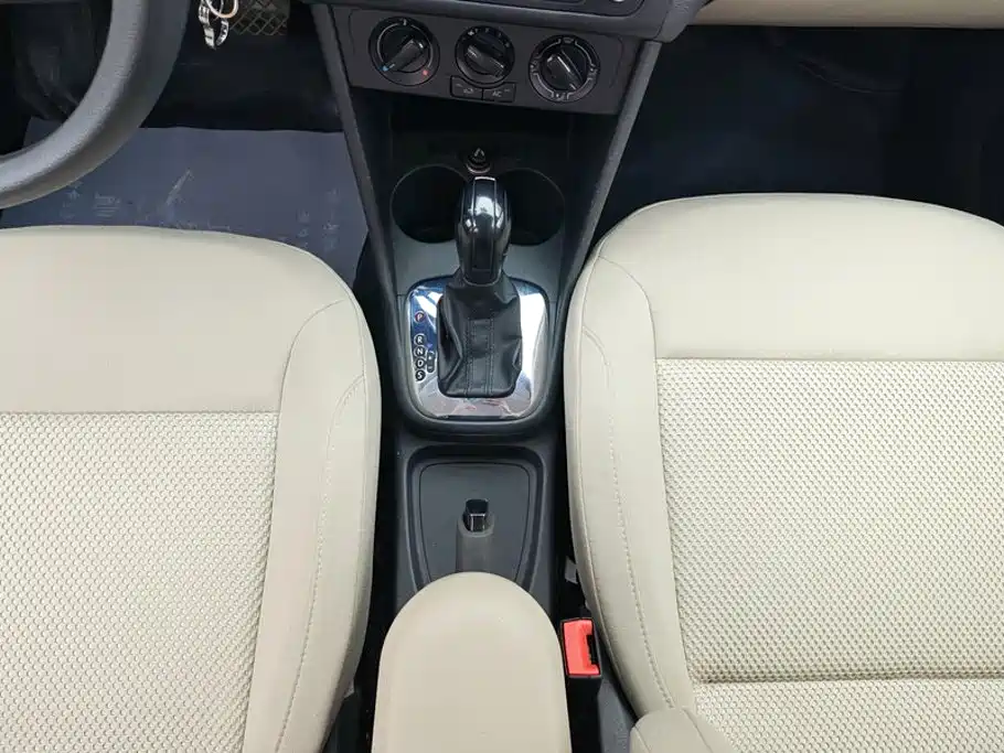 Volkswagen Polo — миниатюра 16