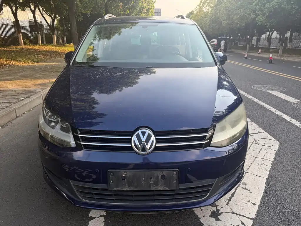 Volkswagen Sharan — миниатюра 2