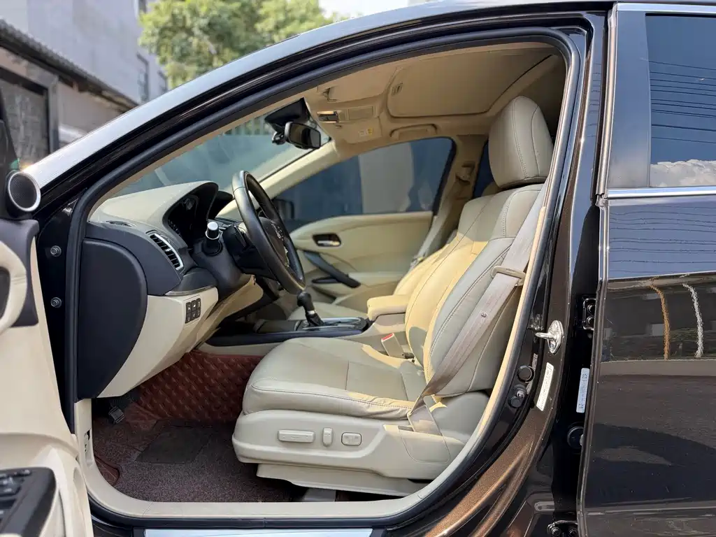 Acura RDX (Import) — миниатюра 10