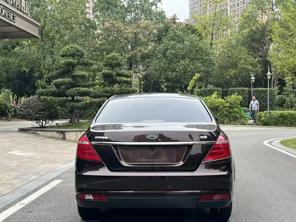Geely Emgrand — миниатюра 4
