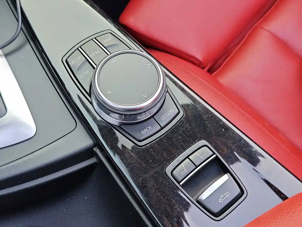 BMW 4 Series — миниатюра 12