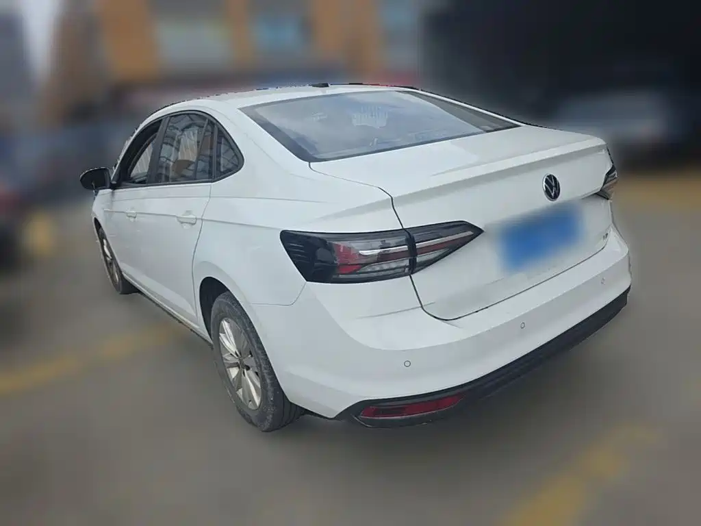 Volkswagen Lavida — миниатюра 7