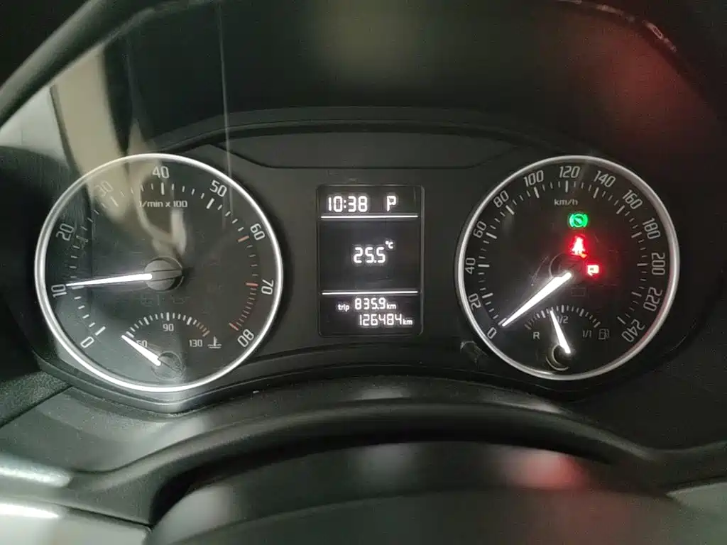 Skoda Octavia — миниатюра 12
