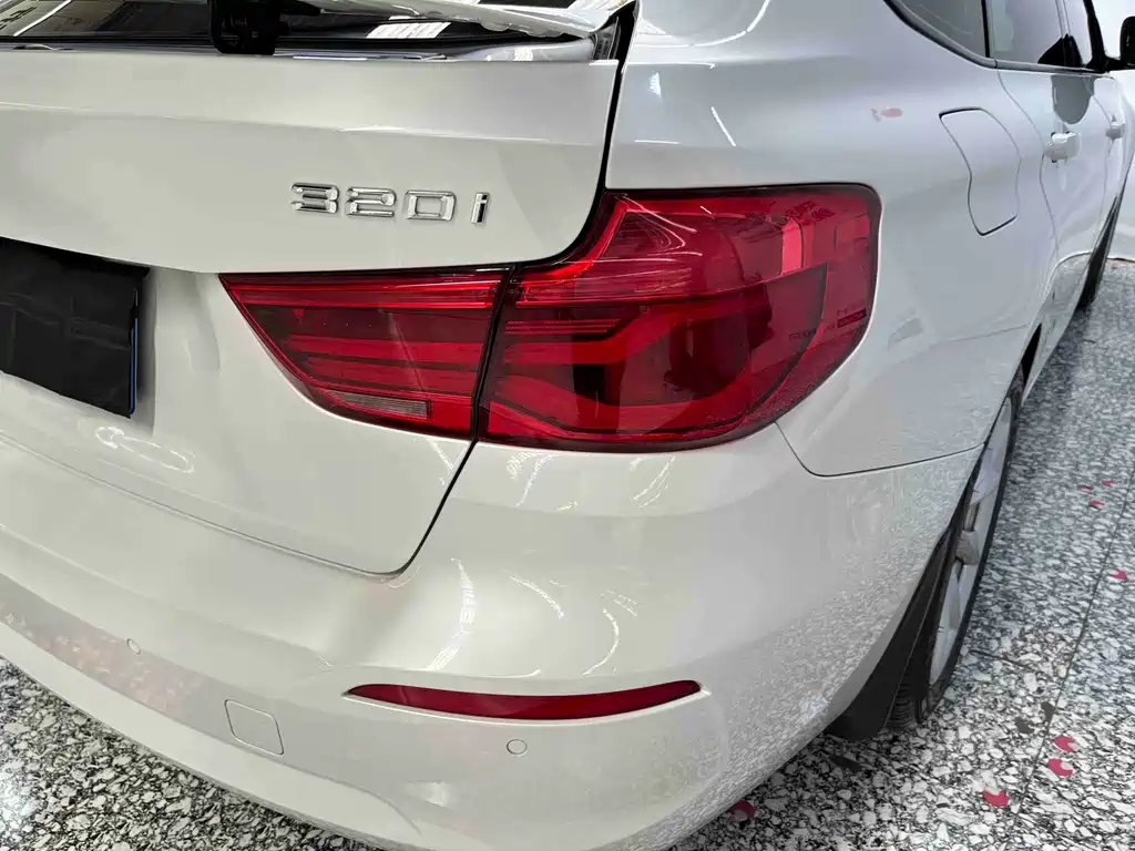 BMW 3 Series GT — миниатюра 19