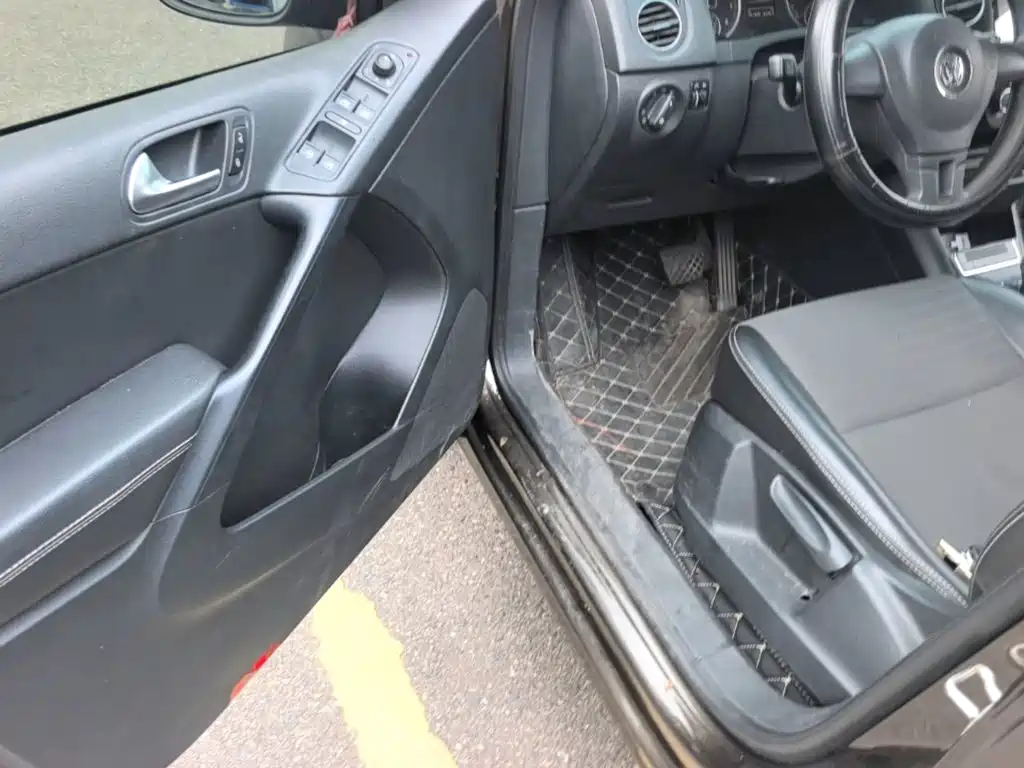 Volkswagen Tiguan — миниатюра 16