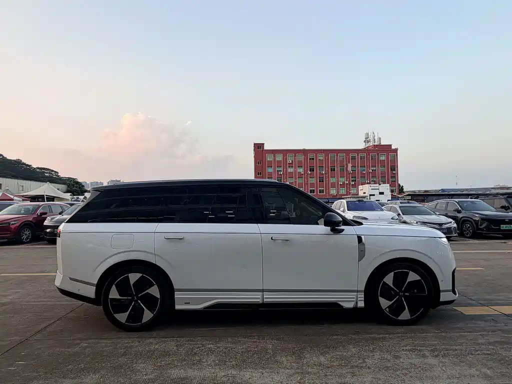 XPeng GX — миниатюра 6