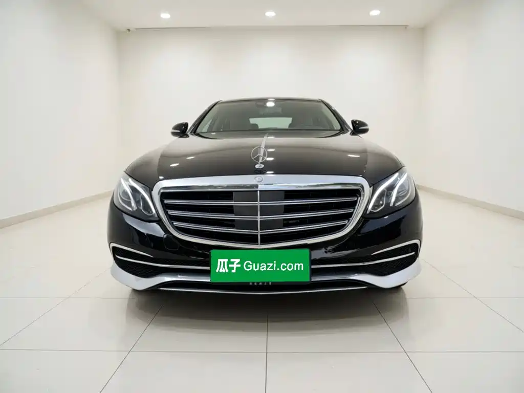 Mercedes-Benz E-Class — миниатюра 2