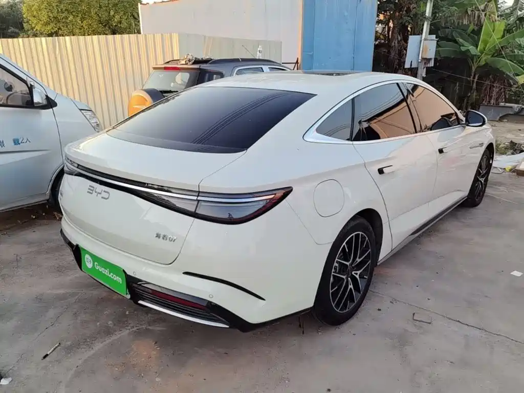 BYD Seal 07 DM-i — миниатюра 7